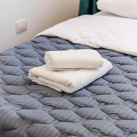 Shiroka By Pikhost Apartmán *